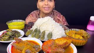 BIGBITES EATING RICE WITH GOLDA CHINGRI TANGRAR JHAL VANGOR FISH DAL SIM VAJA।। [upl. by Yrrum]