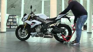 Cavalletto Sposta Moto Posteriore ConStands Mover Universale BMW S1000R istruzione [upl. by Eynaffit]