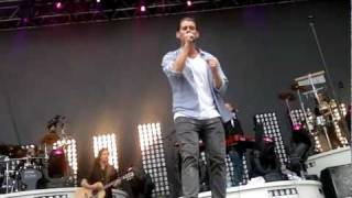 rasmus seebach  En skygge af dig selv gul Festival [upl. by Saitam]