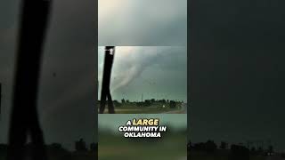 The rope out stage of a powerful EF4 tornado just outside of Norman OK [upl. by Issiah]