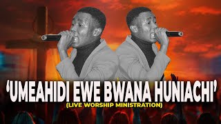 HUNIACHI LIVE MINISTRATION BY SAM FAVOUREDPOWERFULL WORSHIP MOMENTS [upl. by Retsam]