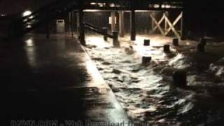 08282005 Hurricane Katrina at Lake Pontchartain Levee in Kenner LA footage Part A [upl. by Yazbak]