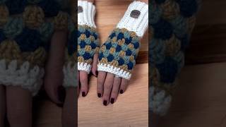 tuto mitaines au crochet [upl. by Gaudette]