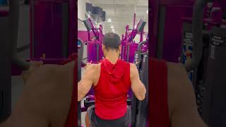 Back for Day 43 of 180 days lean muscle building Follow for daily routine latpulldowns rowing [upl. by Nevag109]