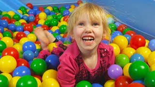 Ball Pit Show for Learning to Count childrens educational video [upl. by Artur384]