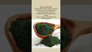 NutrientPacked Green Powders Spirulina vs Chlorella [upl. by Marston754]