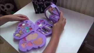 Claires Cosmetic Make Up Sets Glitter Heart Set amp Book Set [upl. by Dale651]