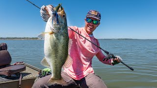 Fishing Behind Docks with My Tiny Boat  I Found a BIG BASS [upl. by Elinor176]