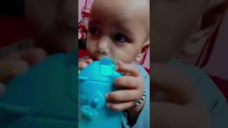 mashallah 🥰 how he is crazy about strawberry 🍓🍓 juice 🧃🥤cutebaby hamdan mariyamnawaz [upl. by Rattray]