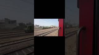 Poorva Express Thrasing Skipping Flat 130kmh🔥 viralvideo youtubeshorts highspeedtrain shorts [upl. by Truda]