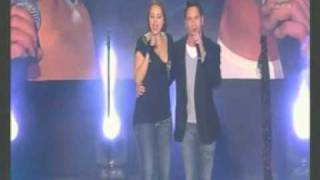 Chenoa y David DeMaria quotQYNQPquot Gala Galicia [upl. by Ahon]