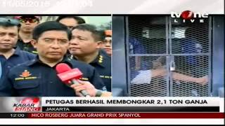 Kabar Siang tvOne 11052015 Part 12 [upl. by Tadashi778]