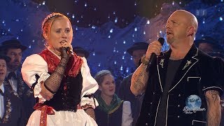 Gölä amp Kathrin Burch mit dem Jodlerklub Echo vom Glaubenberg Indianer SRF 13012018 [upl. by Yrelav]