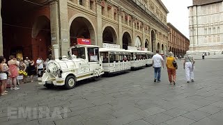 San Luca Express Locomotiva Dotto Muson River elettrico in Piazza Maggiore Bologna [upl. by Ayirp]