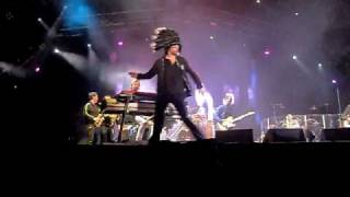 Jamiroquai Jay Kay dancing Litle l Live in Brasil [upl. by Fessuoy339]