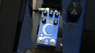 mirror1610 Walrus Audio Slo Reverb pedal  sound sample walrusaudio reverbpedal [upl. by Anikehs907]