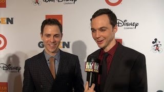 JIM PARSONS MAYIM BIALIK quotBIG BANG THEORYquot GLSEN 2013 [upl. by Falo]