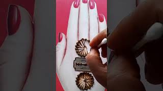 Beautiful mehndi design simply short video back hand mehndi blade sa coins 🪙 mehndinew2024sonam [upl. by Lambert713]