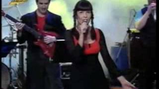 lena dágua  doute um doce ao vivo [upl. by Eyde]