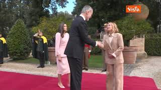 Giorgia Meloni riceve Re Felipe VI di Spagna e la Regina Letizia a Villa Doria Pamphilj [upl. by Oryaj]