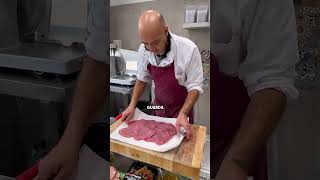 Fettine panate di scottona🥩😋 🎥 Locura Agency [upl. by Einafats118]