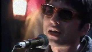 Oasis  Wonderwall Acoustic Backstage at Glastonbury 95 [upl. by Darrick]