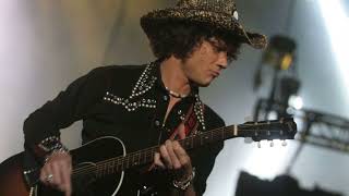 Bunbury  Apuesta por el rock and roll [upl. by Navi]