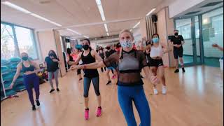 Zumba Fitness  Rochas y chetas Remix finalizando clase [upl. by Lilith]