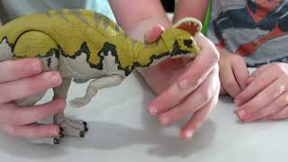 unboxing the corythosaurus [upl. by Assertal]