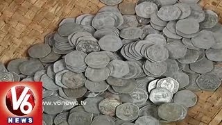 Bada Pahad Dargah in Nizamabad Speciality  Old Coins Distibution still happening [upl. by Notreb280]