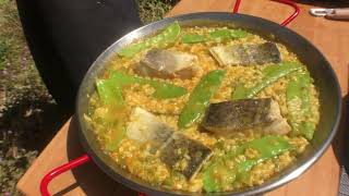 PAELLA de ARROZ CON BACALAO bien Sabroso 😋  GUILLE RODRIGUEZ [upl. by Ytteb]