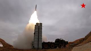 S400 Triumf Mobile Russian Aerospace Defence Forces Surfacetoair Missile Systems Salvo Launch [upl. by Wardle733]