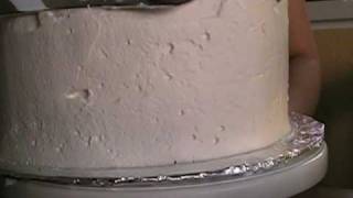 How I frost a cake with whip cream [upl. by Sadiras]