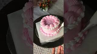 Cake decorating video cakedecoration cakerbakery cake dessert cakerybakery cupcakes bentocake [upl. by Aloisia537]