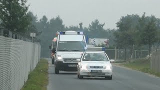 Einsatzeinheit des DRK KV Viersen auf Anfahrt zur Q Base 2013 [upl. by Nyrret750]