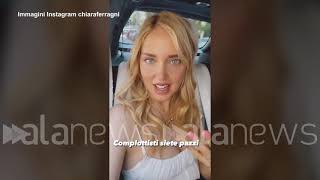 Chiara Ferragni si vaccina e risponde ai complottisti quotSiete fuoriquot [upl. by Firehs]