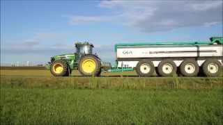 GEA Farming EL48 Manure Steerable Spreader  Houle  EN [upl. by Atinal925]