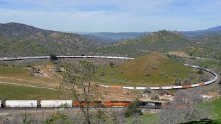 Tehachapi Loop in Green and in 4K [upl. by Zaraf]