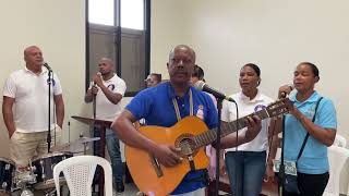 Agradecemos al coro Éxodo de Los Caimitos por animar nuestra celebración eucarística [upl. by Blaine916]