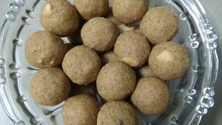 உளுந்து உருண்டைUlundhu urundai recipe in tamilUlundhu laddu Urad dal ladduகருப்பு உளுந்து லட்டு [upl. by Onairelav]