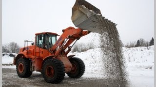 Radlader Fiat  Kobelco W190 im Einsatz in der Kiesgrube [upl. by Colner]