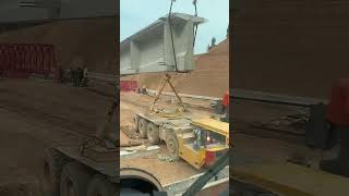 Hoisting process of Tshaped cement reinforced box girder [upl. by Ohcamac519]