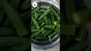 Bhindi Fry Recipe 😍bhindi youtubeshorts recipe food shorts [upl. by Baillie887]