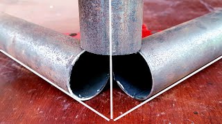 very few people know the secret of the welder cuts round pipe 90 degrees in three directions [upl. by Ilenay]