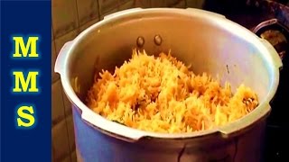 Chicken Biryani in Pressure Cooker  Simple Cooking  Mom in law amp Daughter in law Cooking in combo [upl. by Achilles142]