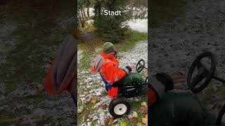 Stadt vs Dorf Thema Wenn der erste Schnee liegt 🔥🔥🔥 dorf automobile dorfkind funny fail [upl. by Cadal]