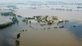 Drohende Unwetterkatastrophe Wird es so schlimm wie 2013 [upl. by Orhtej282]