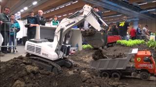 Modellbau Messe Wels 2015 Liebherr 9150 von Labertalbau [upl. by Anaibaf]