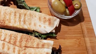 Recette de Panini viande hachée et avocat ساندويش بانيني سهل سريع التحضير بحشوة جديدة [upl. by Brosy]