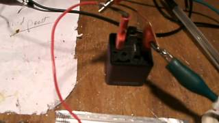 Voltage switch 24 Volt range deactivates a 12 V30 A power relay at a too high voltage [upl. by Khoury]